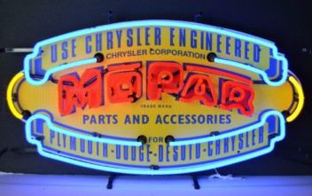 Mopar Vintage Shield   NEA-074