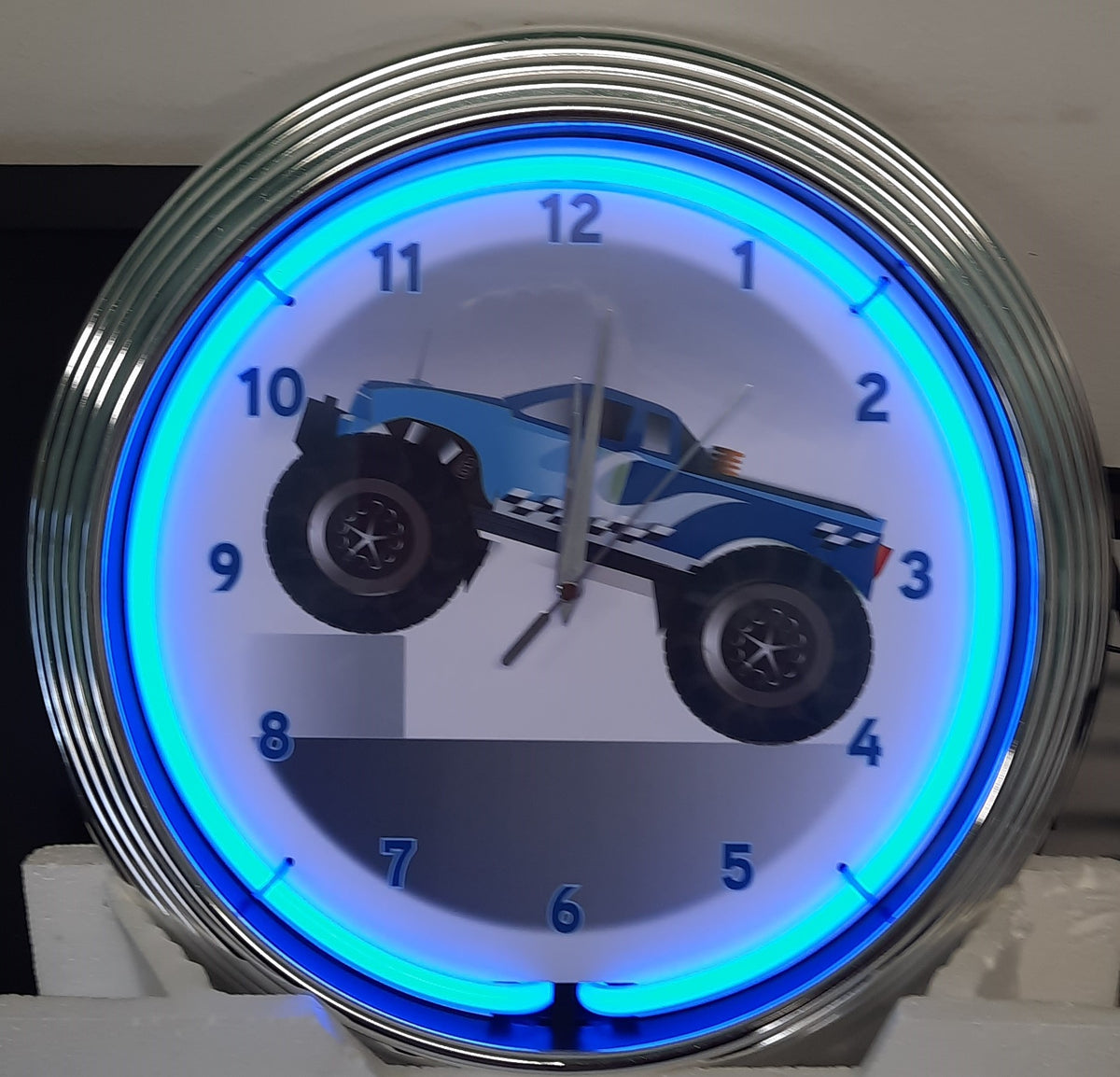 Monster Truck Neon Clock NENC160 Neon Effect